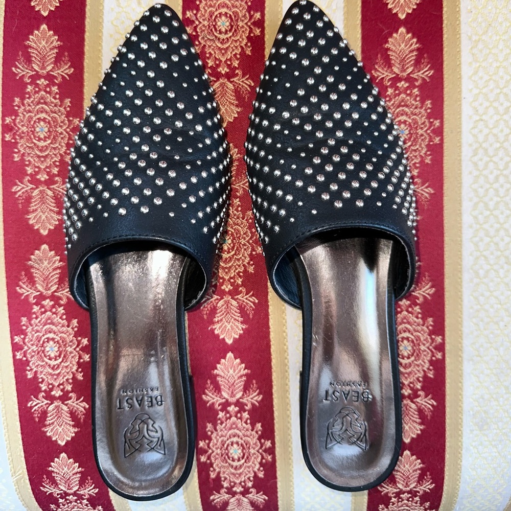 Beast Fashion Black Studded Mules - Size 8.5